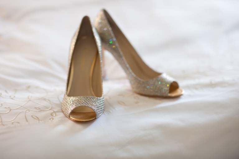 gold enzo angiolini wedding shoes