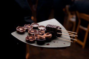 bold american catering dessert