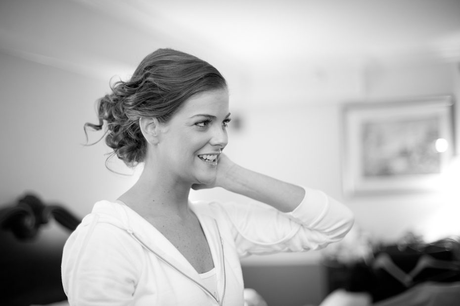 bride getting ready