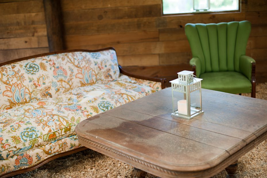 vintage furniture rental for wedding
