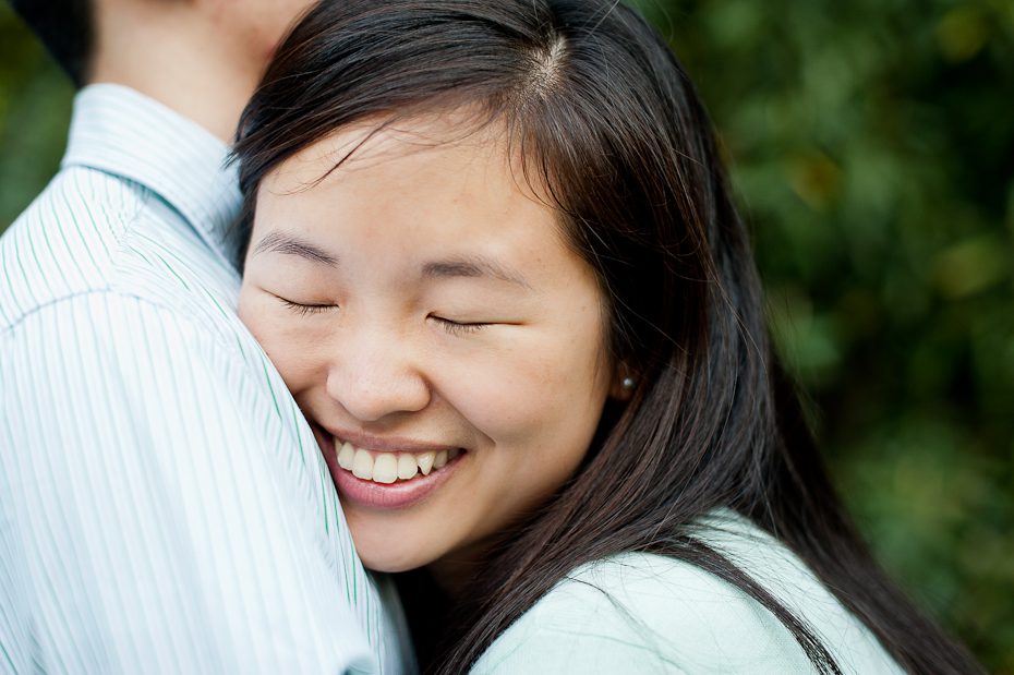 relaxed engagement photos