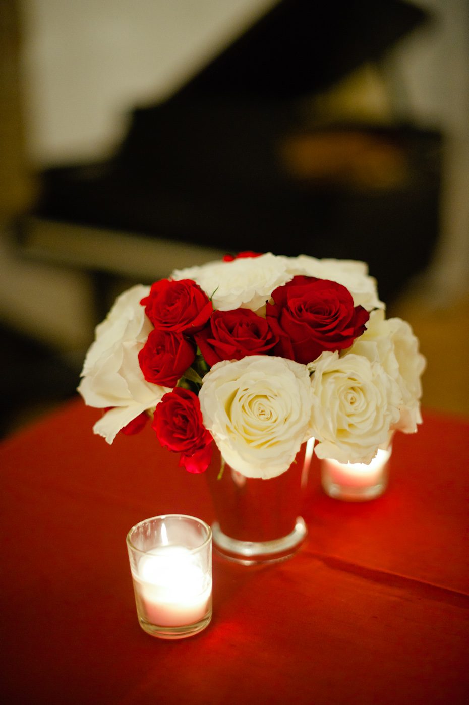Rose wedding centerpiece