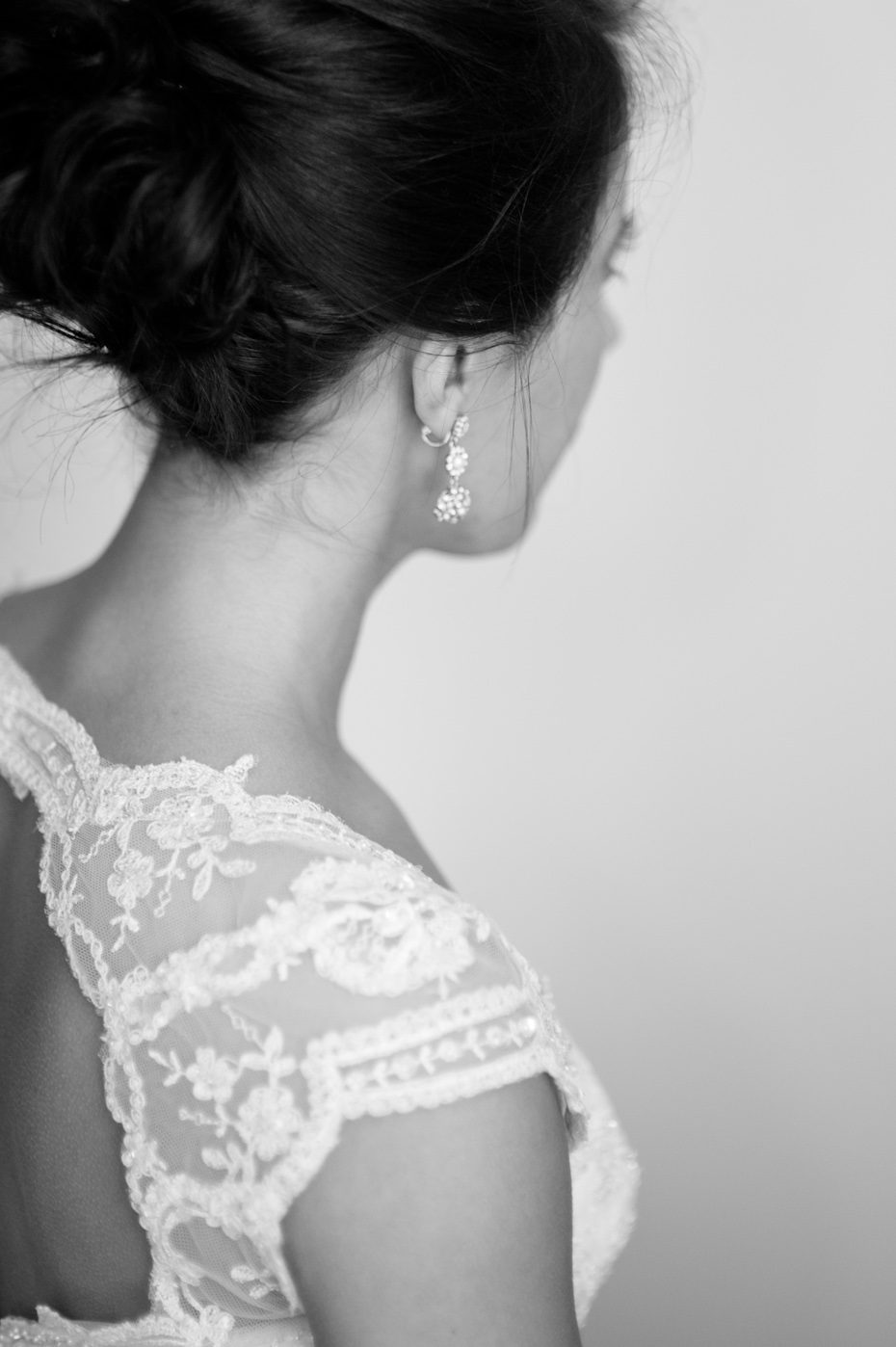 Pretty Lace Wedding Dress