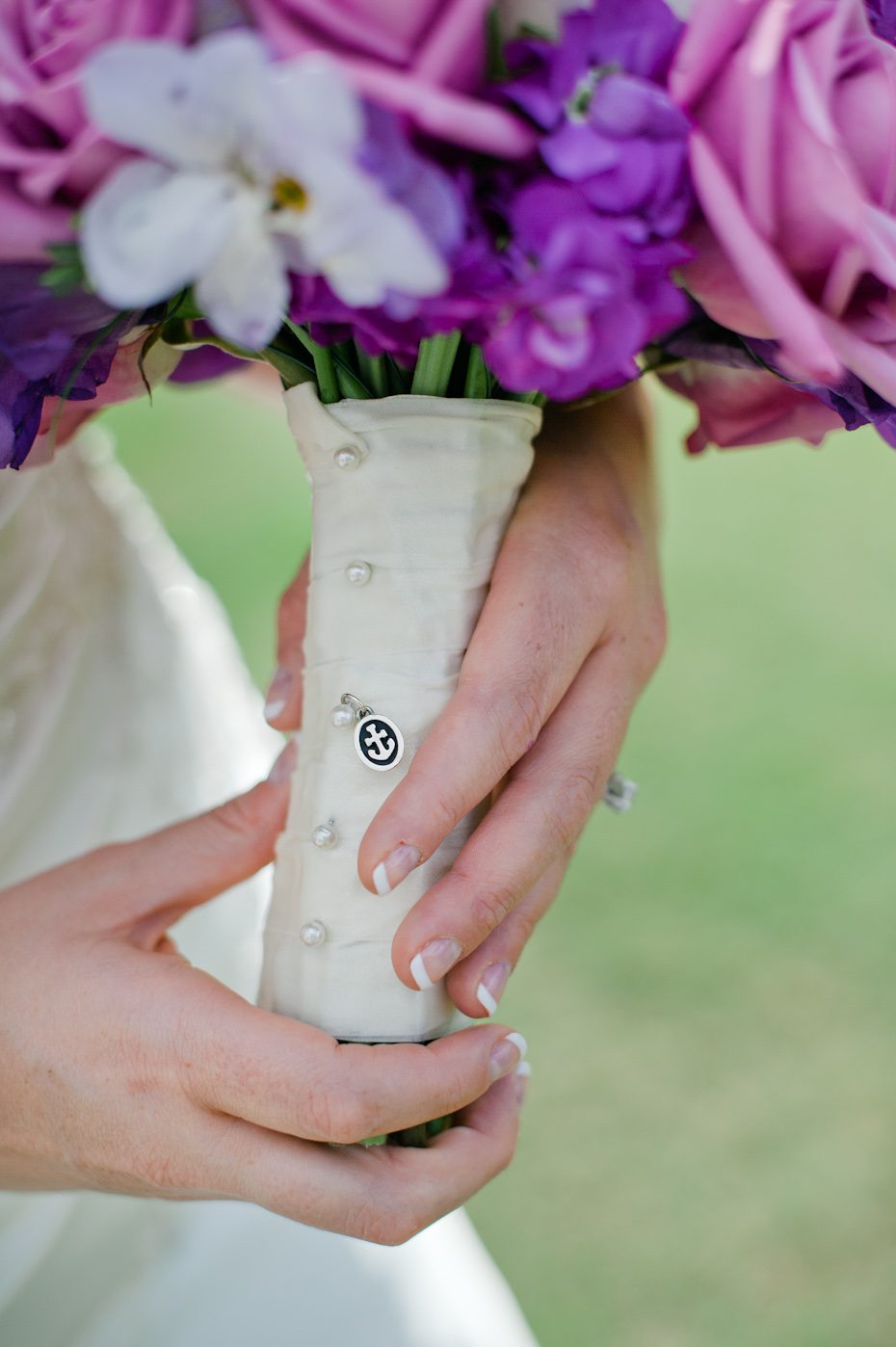 How to honor a loved one at your wedding