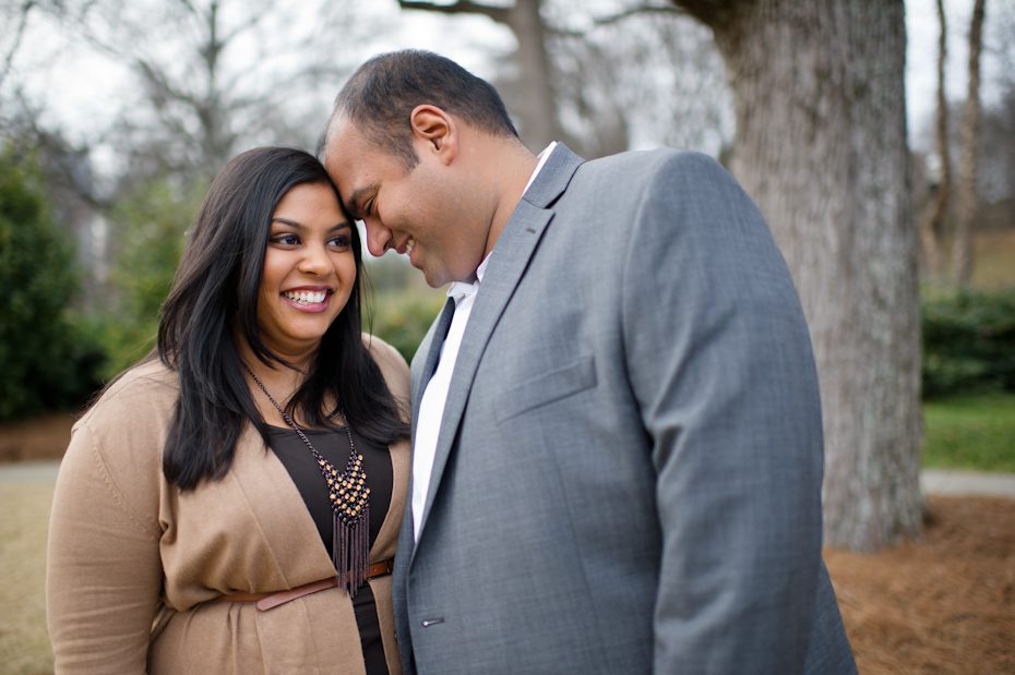 engagement pictures at piedmont park