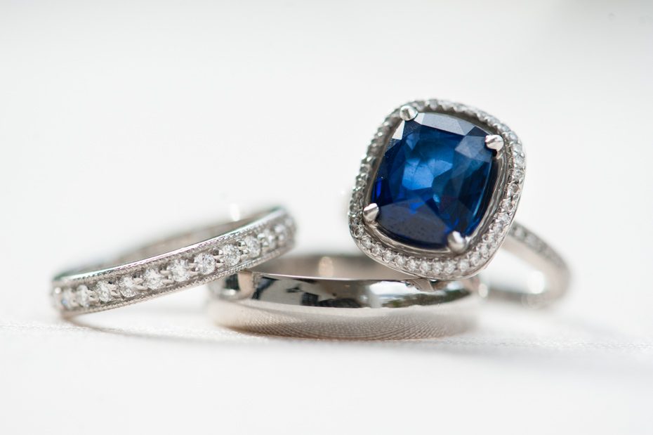 sapphire engagement ring