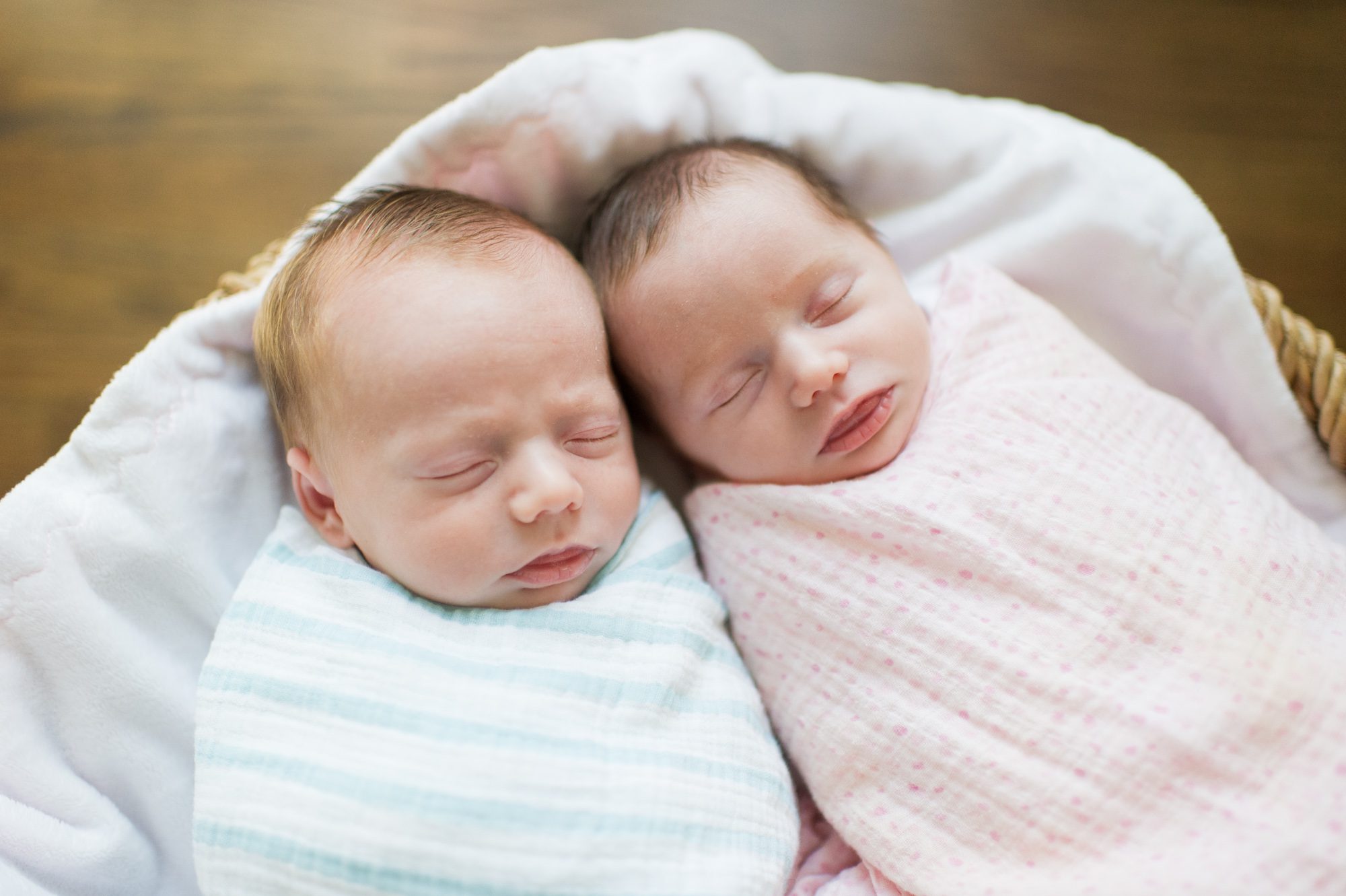 Newborn Twin Photos