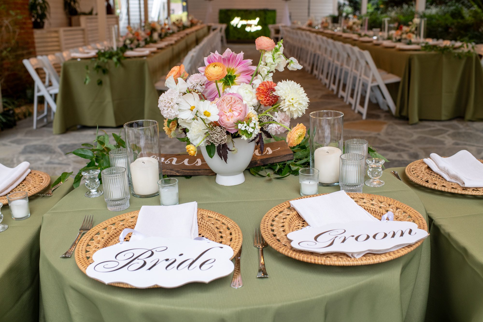 Magnolia House on Weiss Lake Wedding by The Studio B Photography